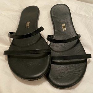 TKEES Gemma Sandal Size 7